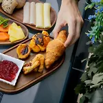 Dah - Dom Afonso Henriques (adults Only) 2* Lisbon