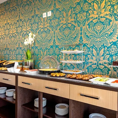 מלון Dah - Dom Afonso Henriques (adults Only) 2*