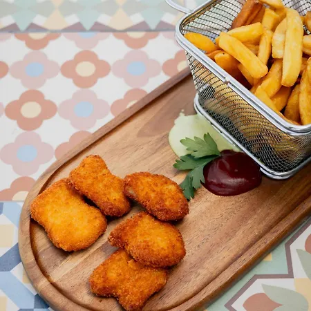 Dah - Dom Afonso Henriques (adults Only) 2* ליסבון