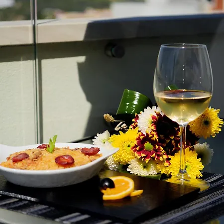 מלון Dah - Dom Afonso Henriques (adults Only) 2*