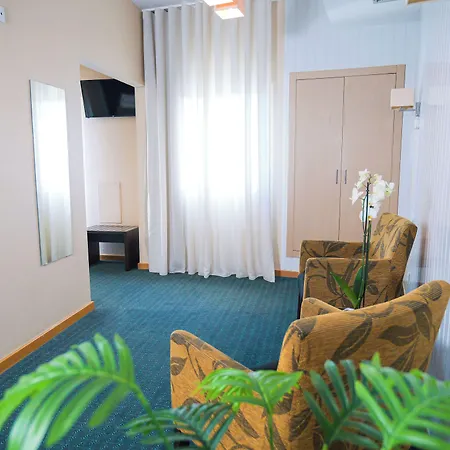 Dah - Dom Afonso Henriques (adults Only) 2* Lisbon